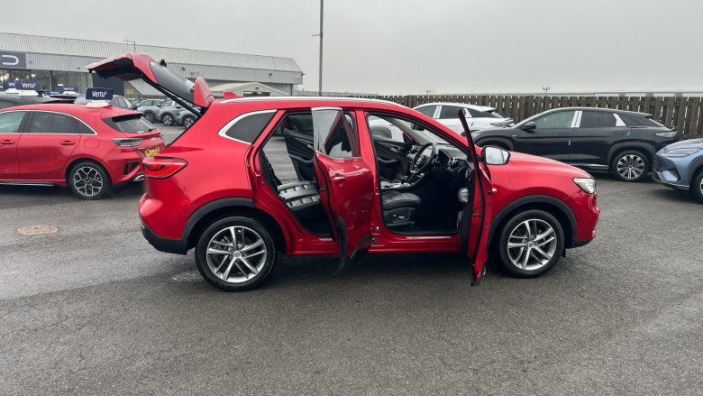 MG Hs 1.5 T-GDI Exclusive 5dr DCT Petrol Hatchback